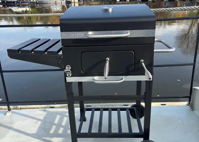 Botel Large Barge, Unique And Atypical, Parking *