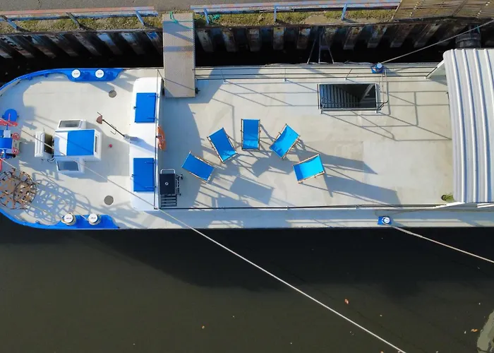 Botel Large Barge, Unique And Atypical, Parking *